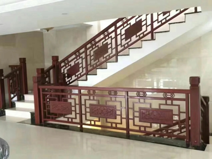 万字格
