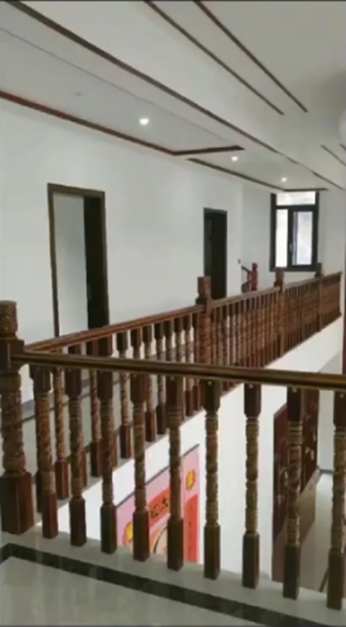 扶手